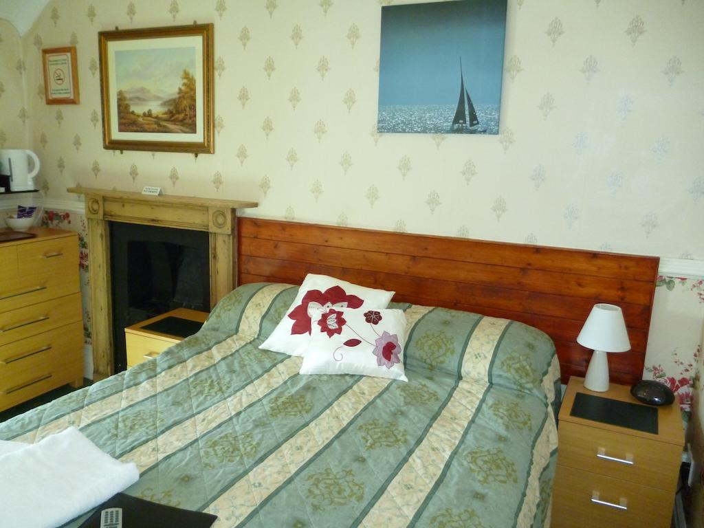 Weybourne Guest House Tenby Εξωτερικό φωτογραφία